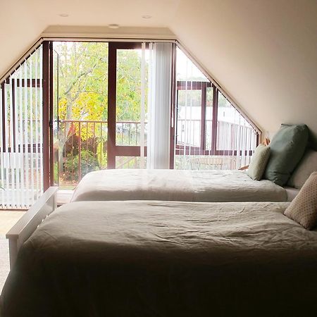 The Old Vicarage Studio Bed & Breakfast Amberley Exterior photo